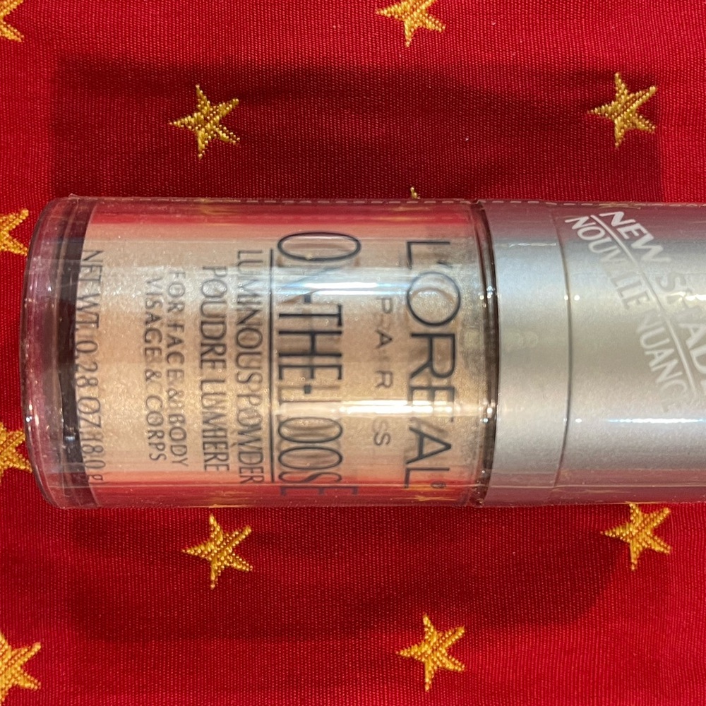 L'Oreal Paris On the Loose Powder in Silver and Gold